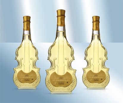 Halfzoete wijn Stradivari Izumrud / Белое полусладкое вино