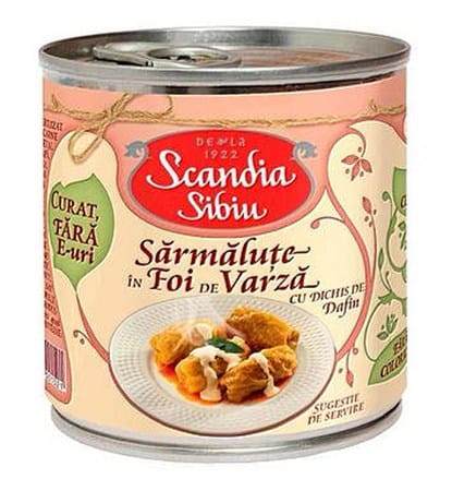Голубцы в капустных листьях, свинина+говядина / Sarmale foi de varza cu porc,vita