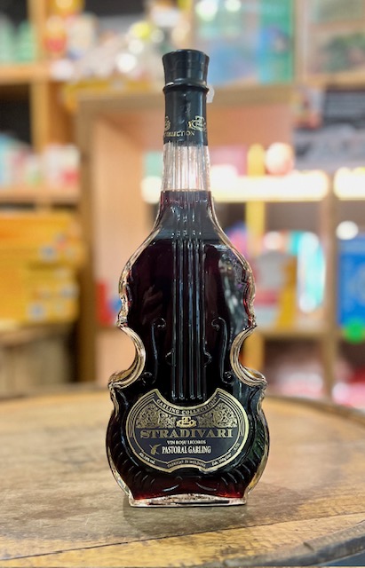 Stradivari Pastoral Garling Red Sweet Wine 16%